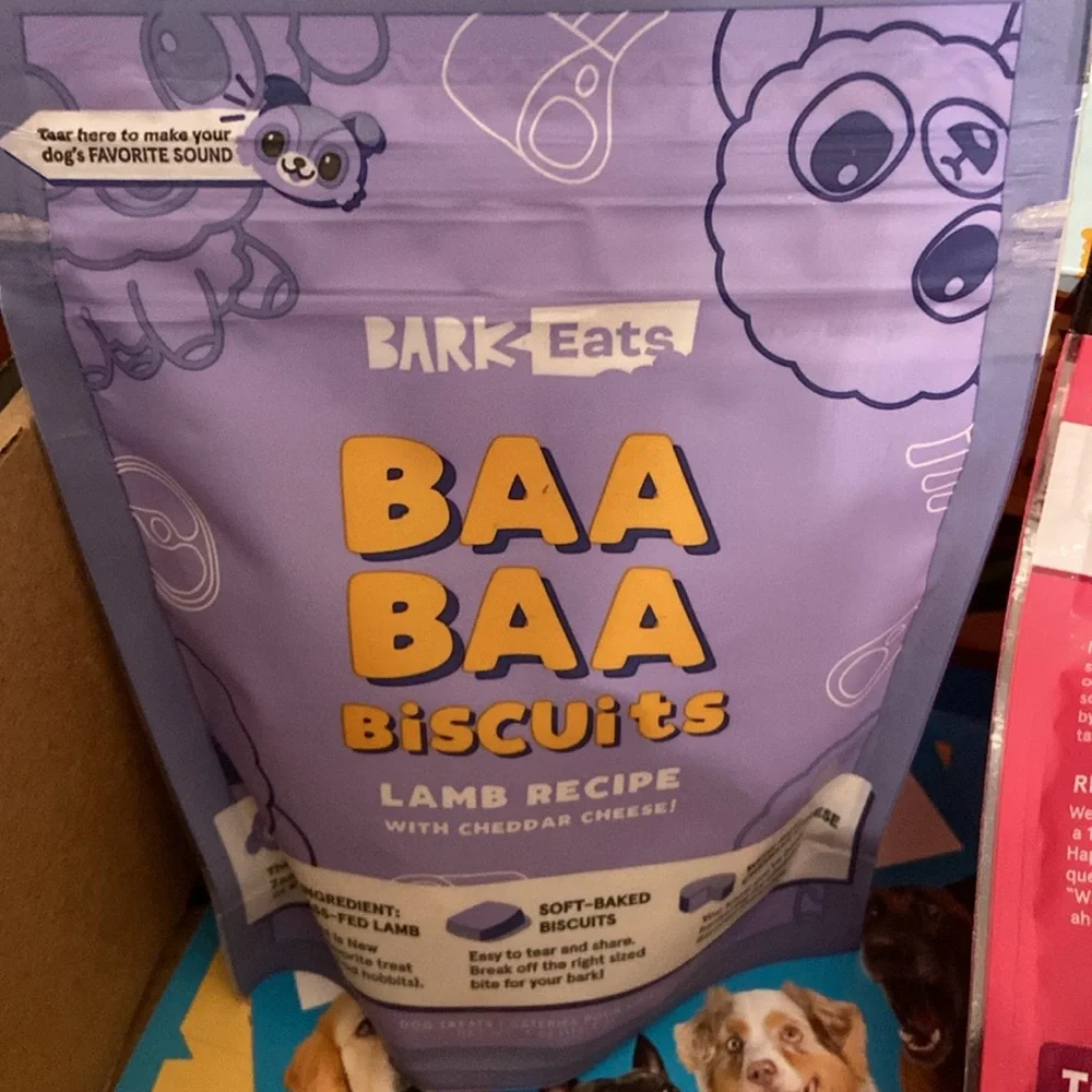 NWT BarkBox Sniffin Booty Pirate Themed Box